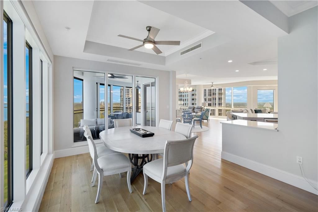 Chandelier, Dining room, Interior, Recessed Lighting, Wood Texture Flooring