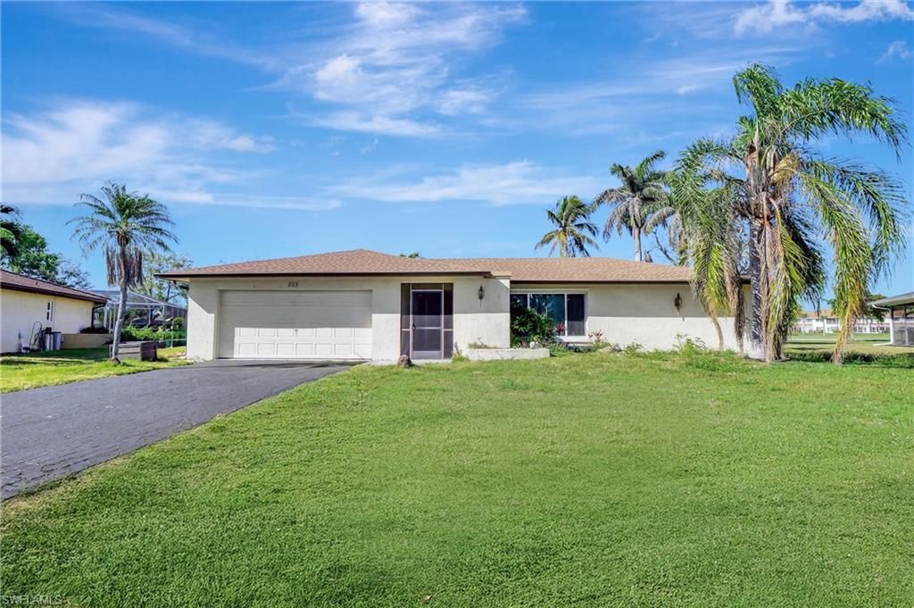 Attached, Backyard, Exterior, Facade, Ranch