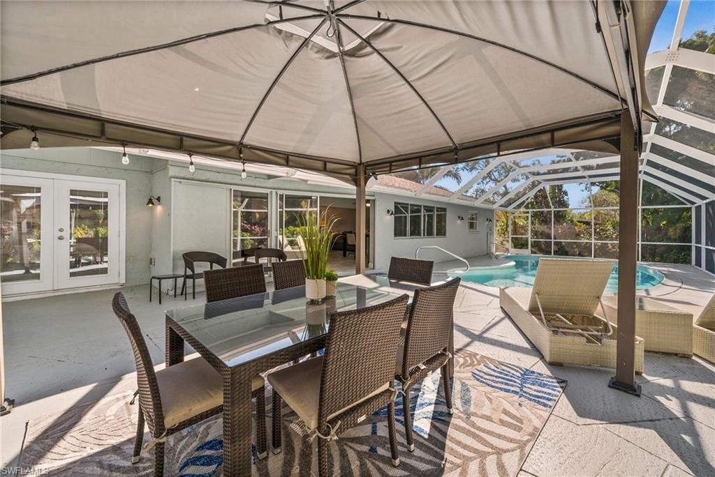 Dining room, Glass Ceilings, Interior, Pool, Sun Room
