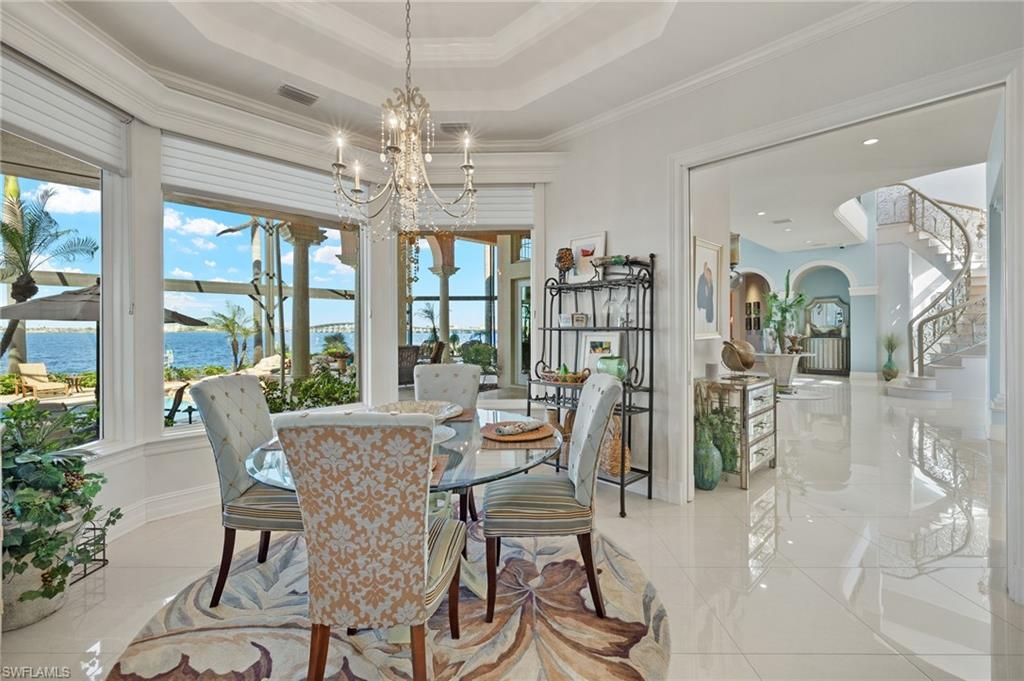 Chandelier, Dining room, Interior, Recessed Lighting, Water