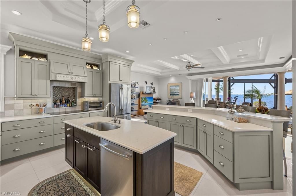 Interior, Kitchen, Pendant Lights, Recessed Lighting, Stainless Steel Appliances