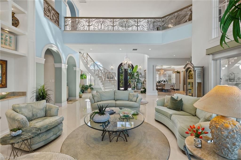 Chandelier, Dining room, Interior, Living room, Recessed Lighting
