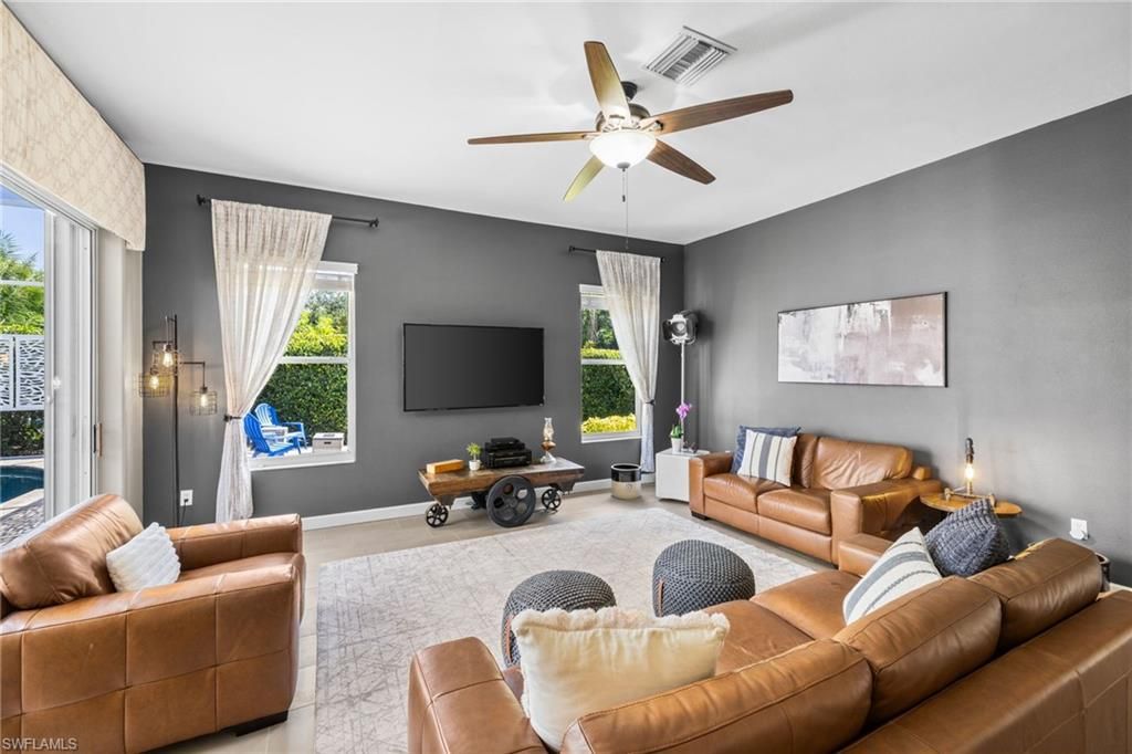 Interior, Living room