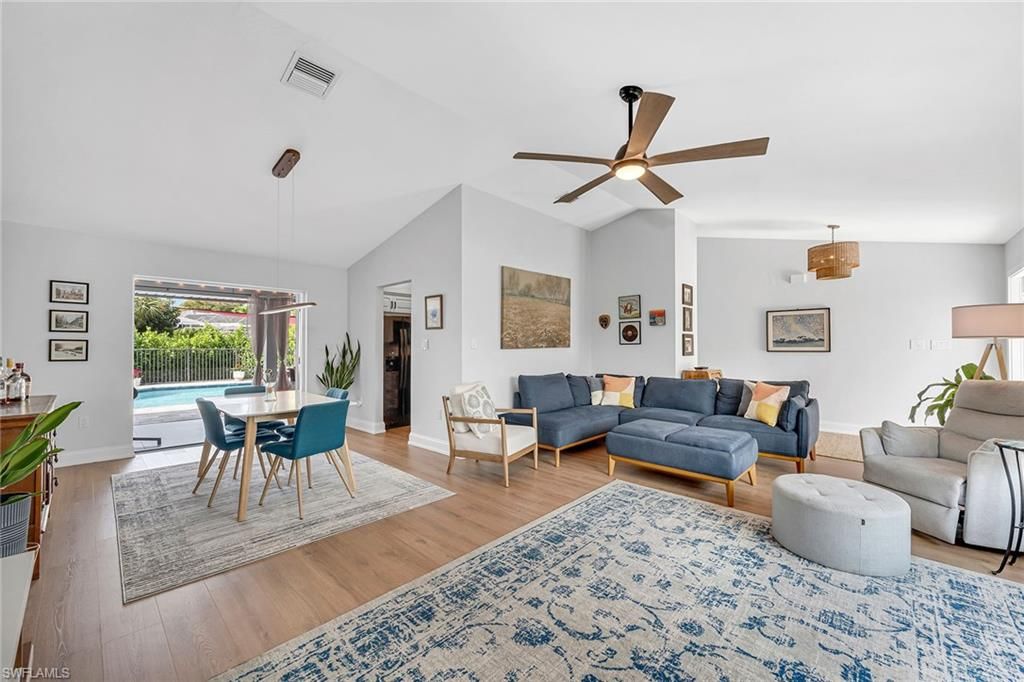 Dining room, Interior, Living room, Pendant Lights, Wood Texture Flooring