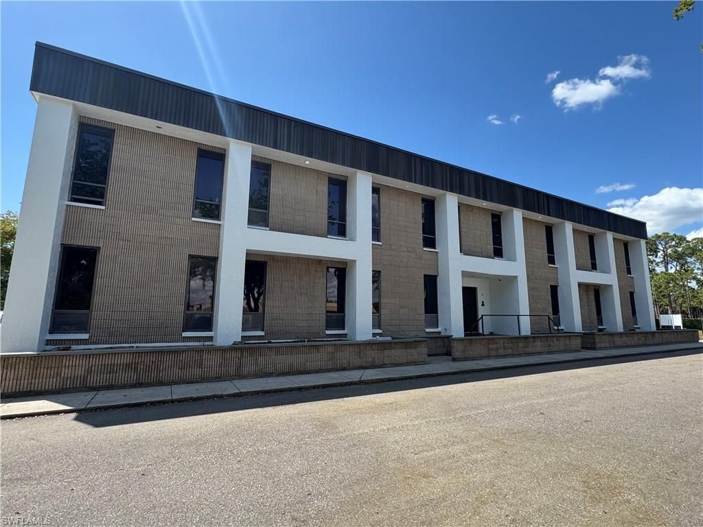 Exterior, Facade, Brick Facade, Modern