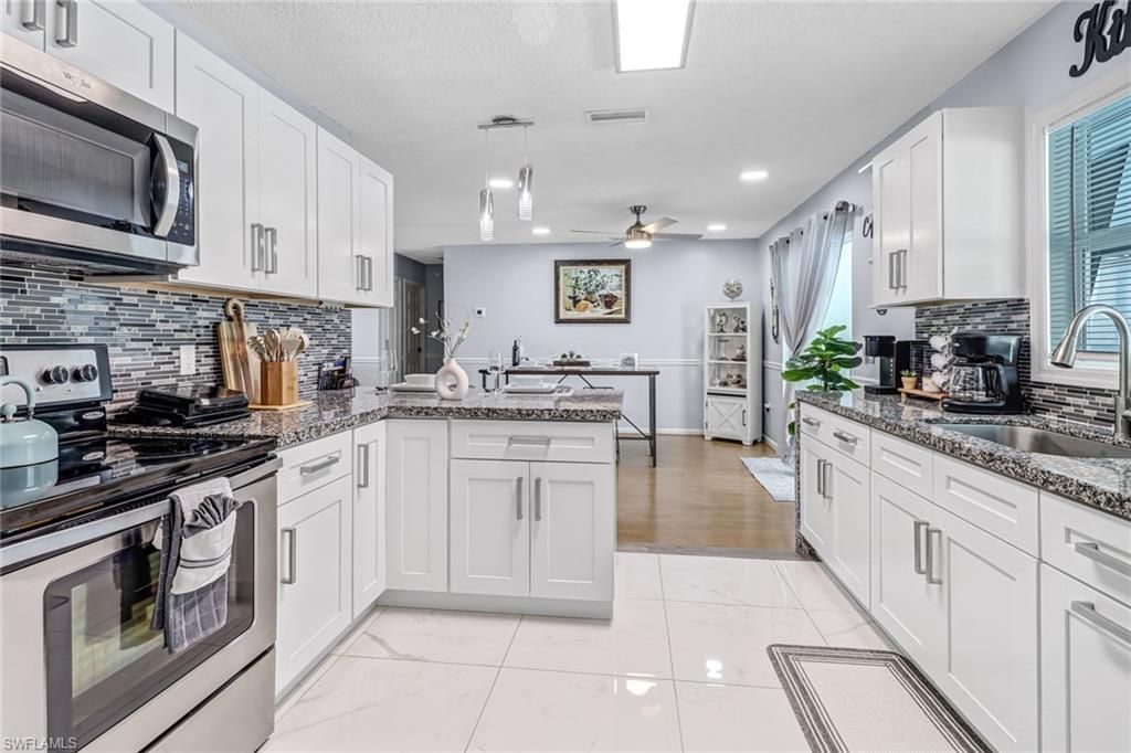 Interior, Kitchen, Recessed Lighting