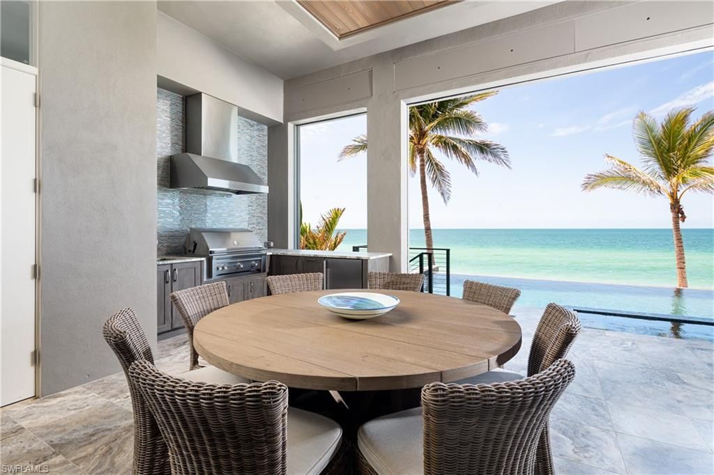 Dining room, Exterior, Water