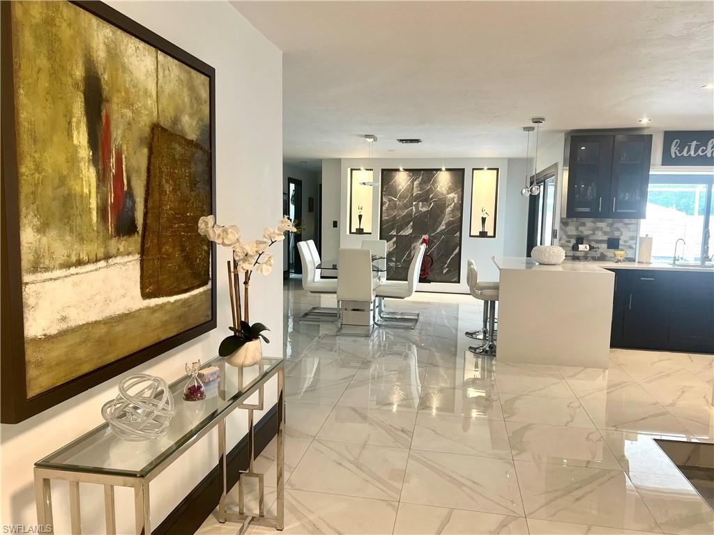 Fireplace, Interior, Kitchen, Living room, Marble, Pendant Lights, Recessed Lighting