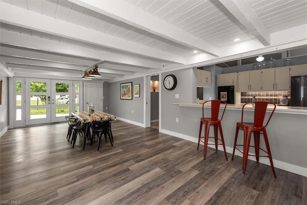Dining room, Interior, Kitchen, Recessed Lighting, Wood Texture Flooring