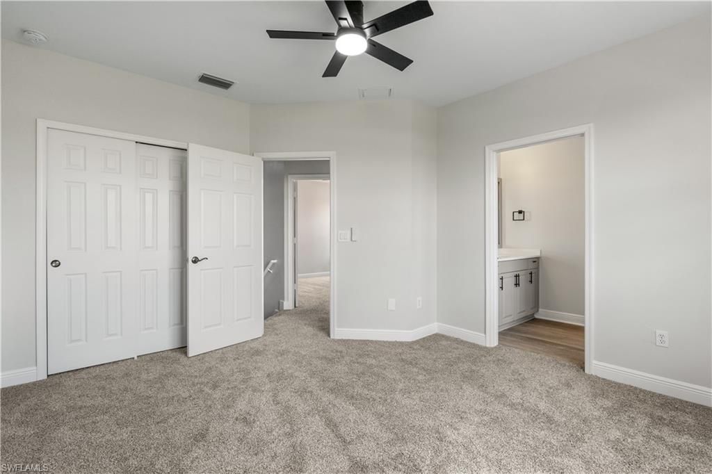 Bathroom, Empty room, Interior