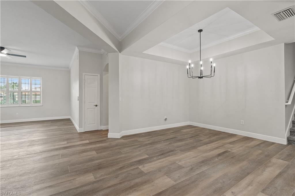 Empty room, Interior, Pendant Lights, Wood Texture Flooring
