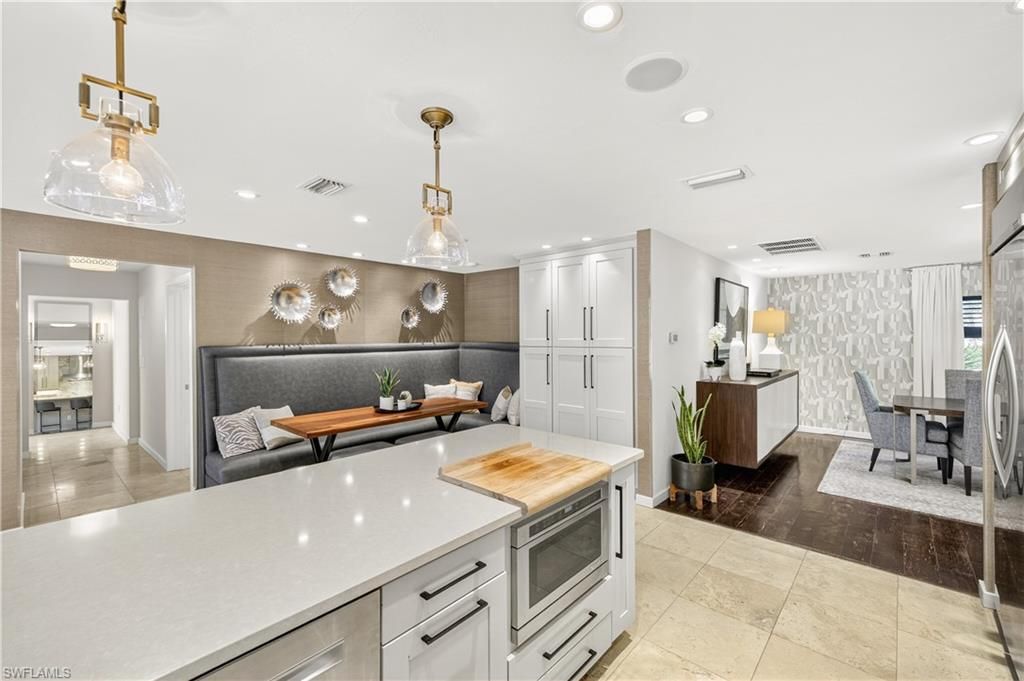 Dining room, Interior, Kitchen, Pendant Lights, Recessed Lighting