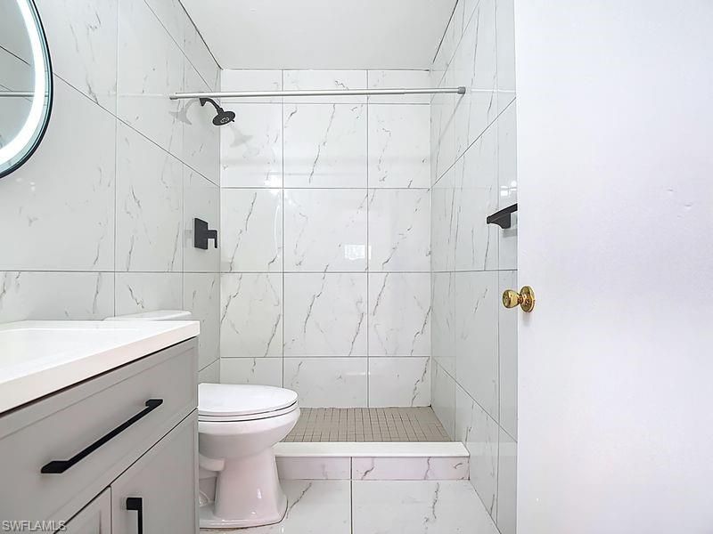 Bathroom, Interior, Marble, Marble Walls