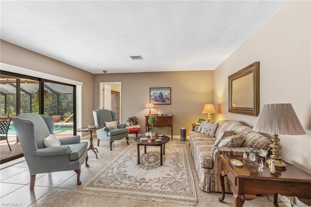 Interior, Living room