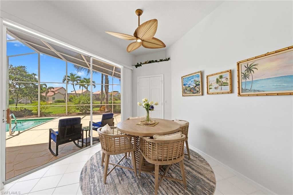 Dining room, Interior, Pool, Sun Room, Water