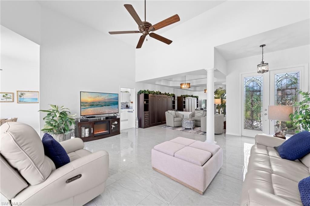 Interior, Living room, Marble, Pendant Lights