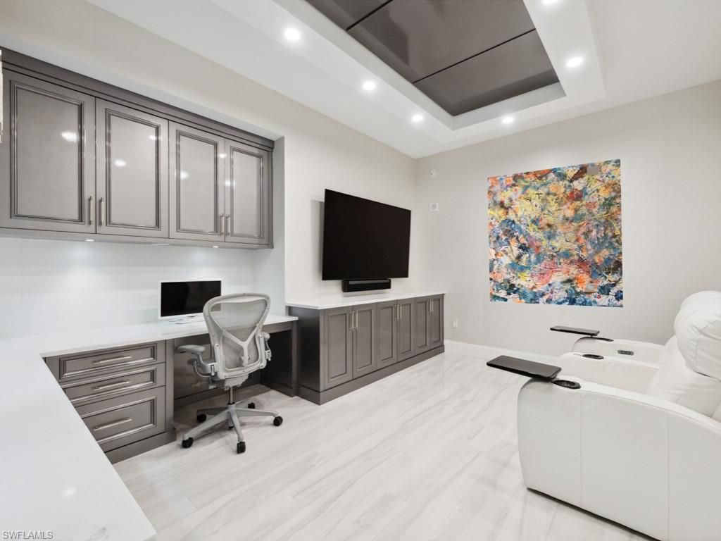Home Office, Interior, Recessed Lighting, Wood Texture Flooring