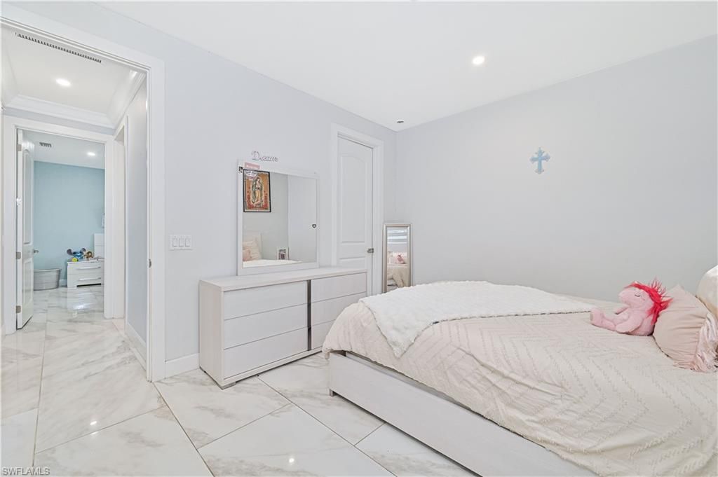 Bedroom, Interior, Marble, Recessed Lighting