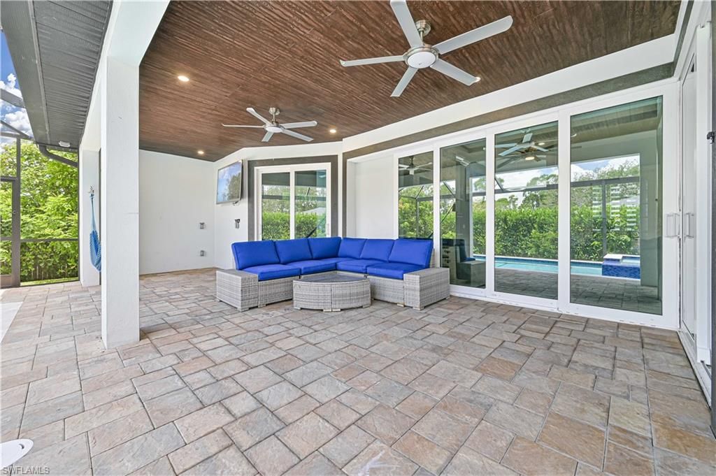 Interior, Recessed Lighting, Sun Room