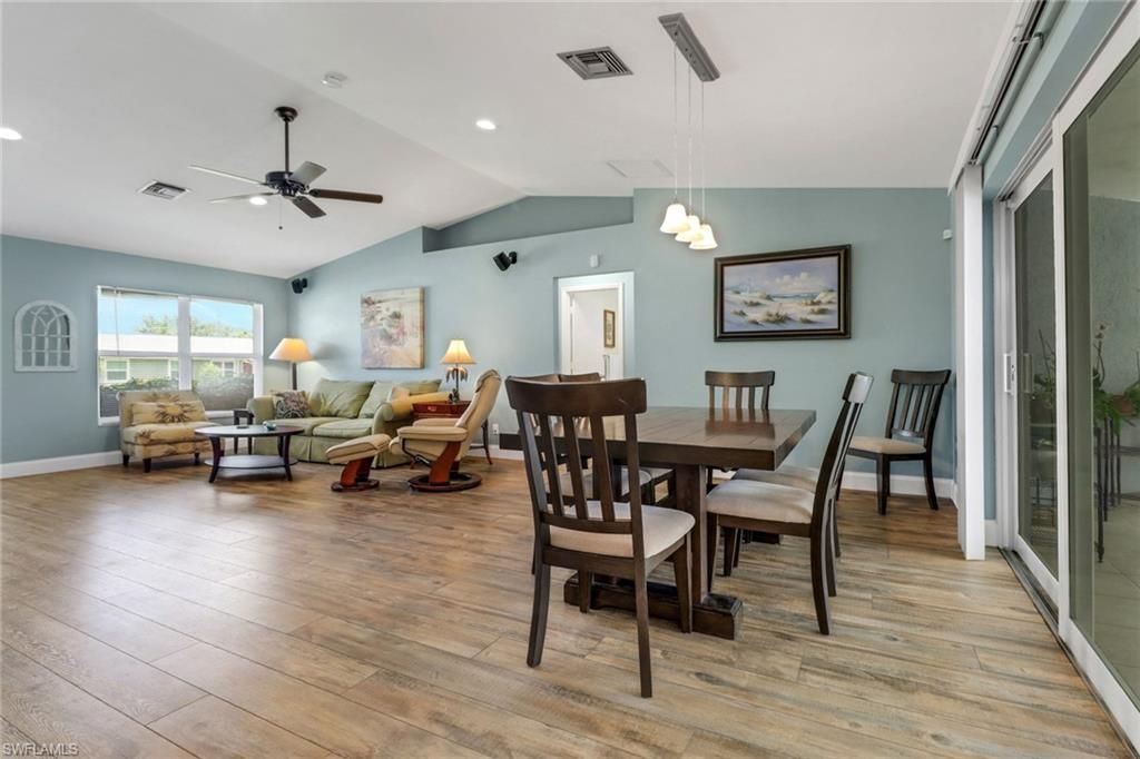 Dining room, Interior, Living room, Pendant Lights, Recessed Lighting, Wood Texture Flooring