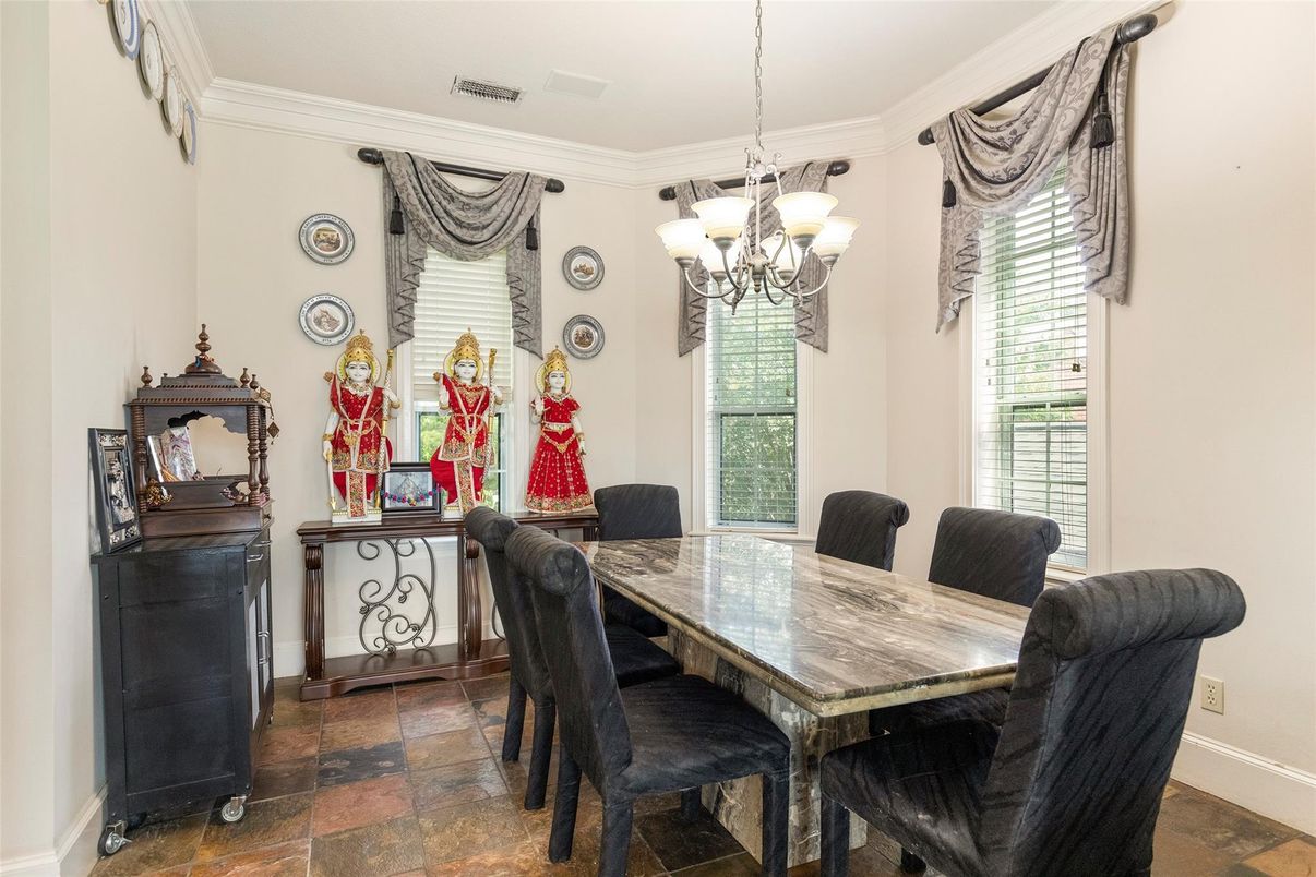 Chandelier, Dining room, Interior
