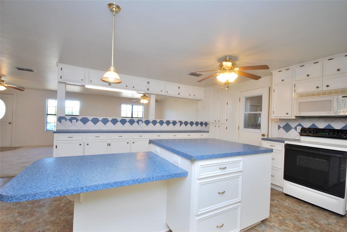 Interior, Kitchen, Pendant Lights