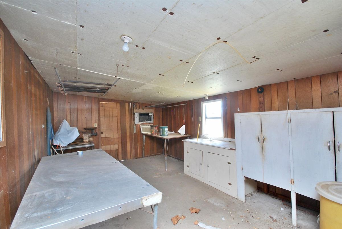 Empty room, Interior, Wooden Walls