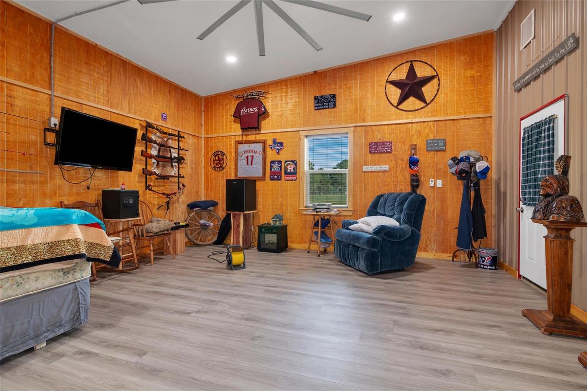 Interior, Recessed Lighting, Wood Texture Flooring, Wooden Walls
