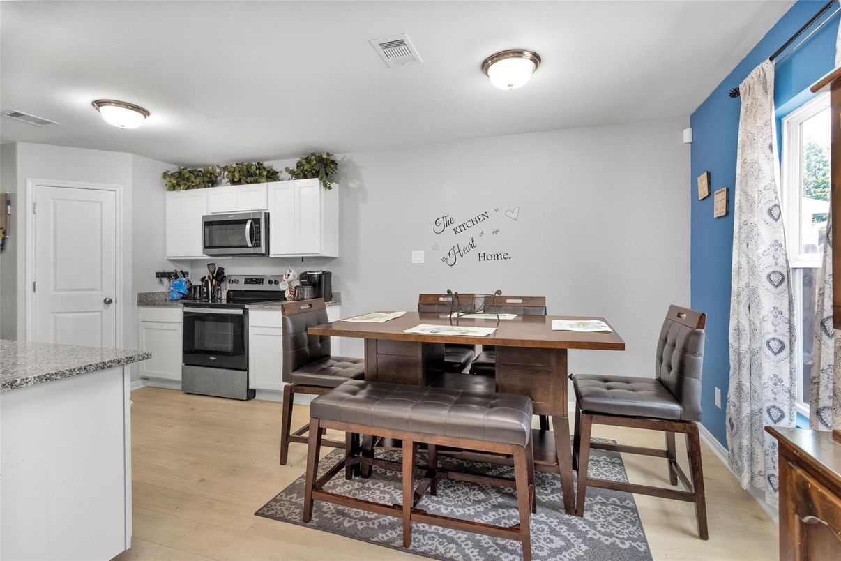 Dining room, Interior, Kitchen, Stainless Steel Appliances, Wood Texture Flooring