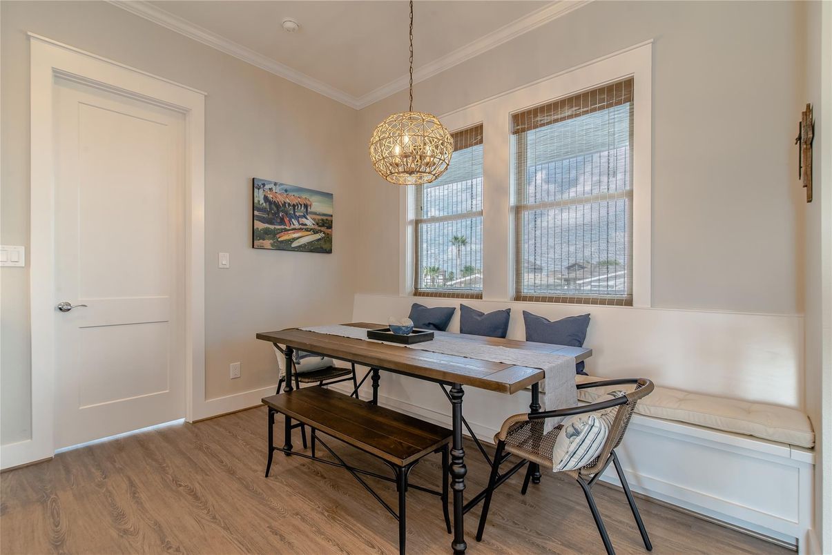Chandelier, Dining room, Interior, Pendant Lights, Wood Texture Flooring