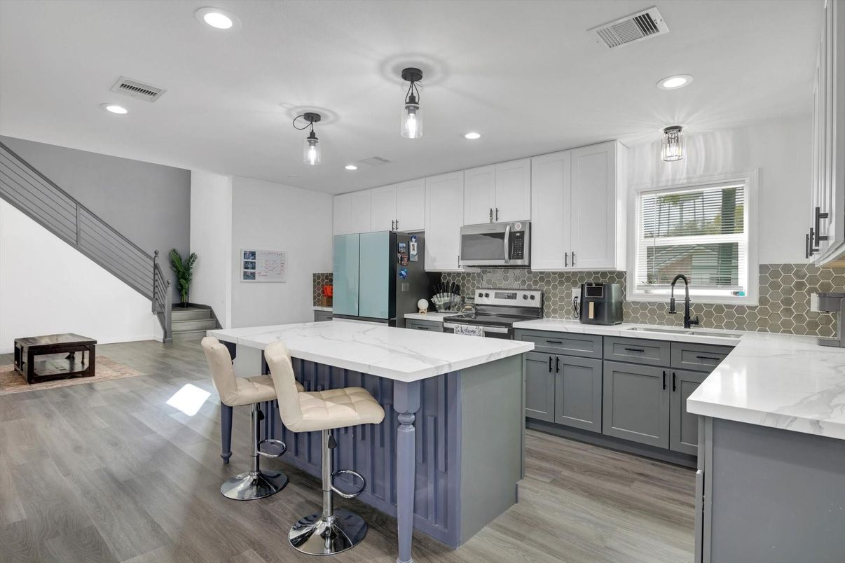 Interior, Kitchen, Recessed Lighting, Wood Texture Flooring