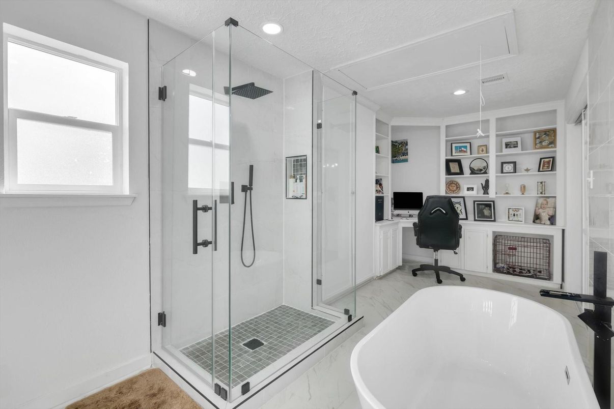 Bathroom, Free Standing Baths, Glass Shower, Interior, Marble, Recessed Lighting