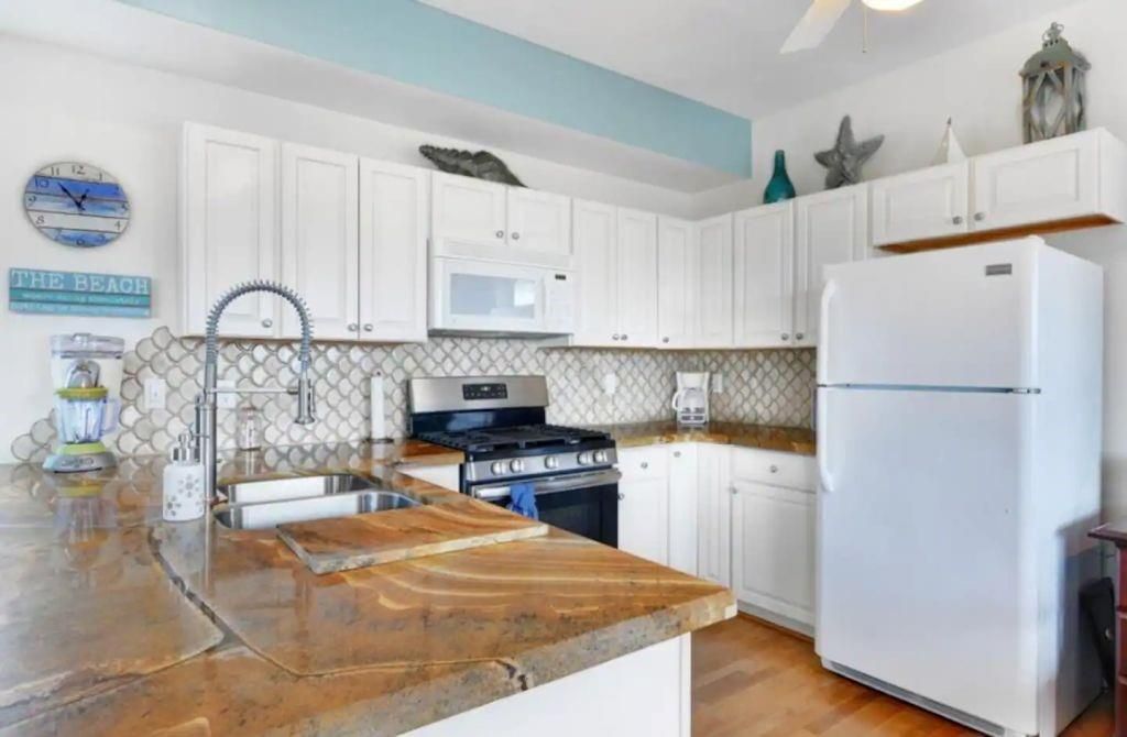Interior, Kitchen, Wood Texture Flooring
