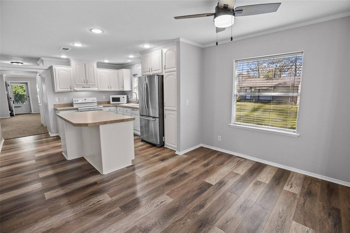 Interior, Kitchen, Recessed Lighting, Stainless Steel Appliances, Wood Texture Flooring