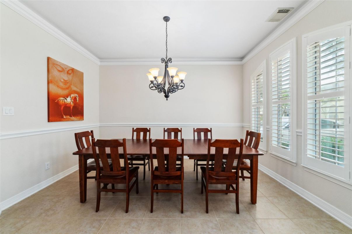 Chandelier, Dining room, Interior