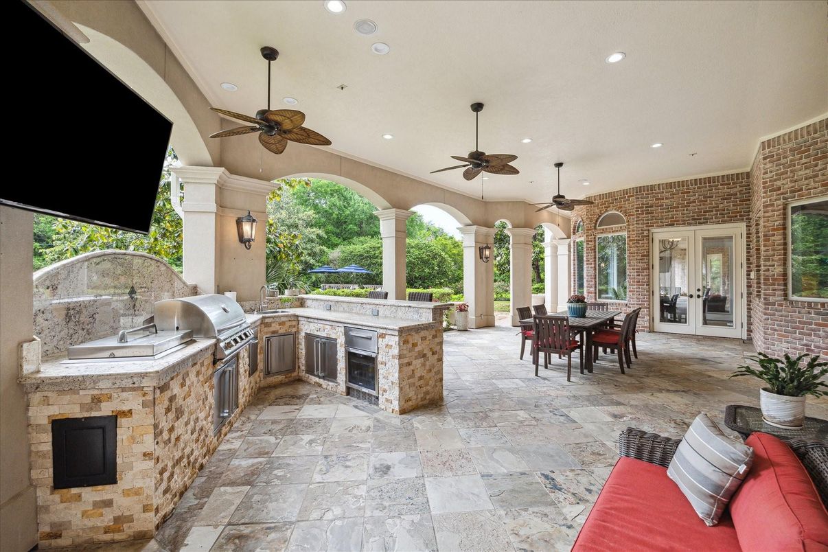 Exterior, Recessed Lighting