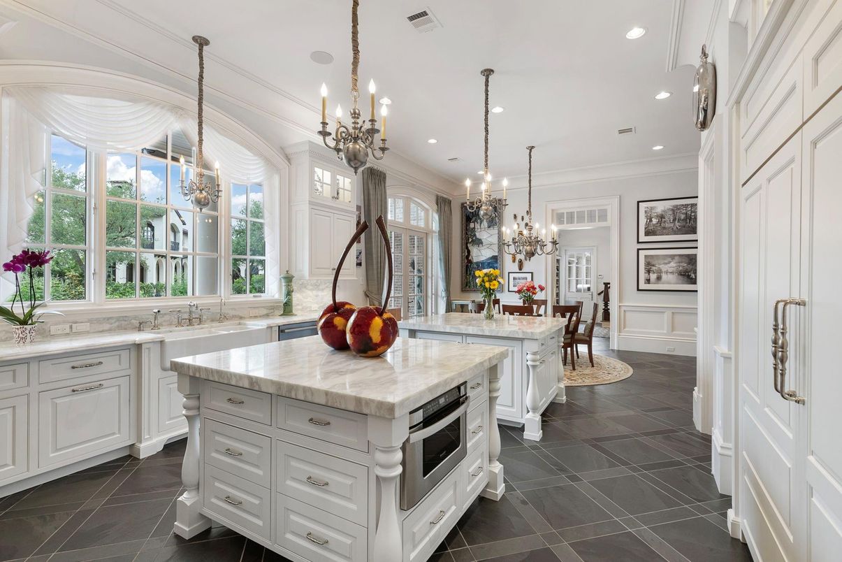 Chandelier, Dining room, Interior, Kitchen, Pendant Lights, Recessed Lighting