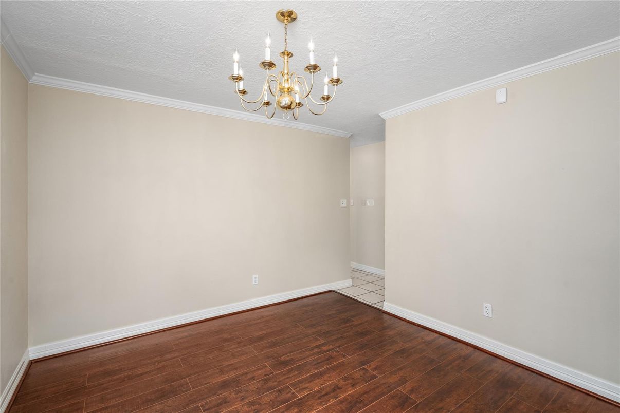 Chandelier, Empty room, Interior, Wood Texture Flooring