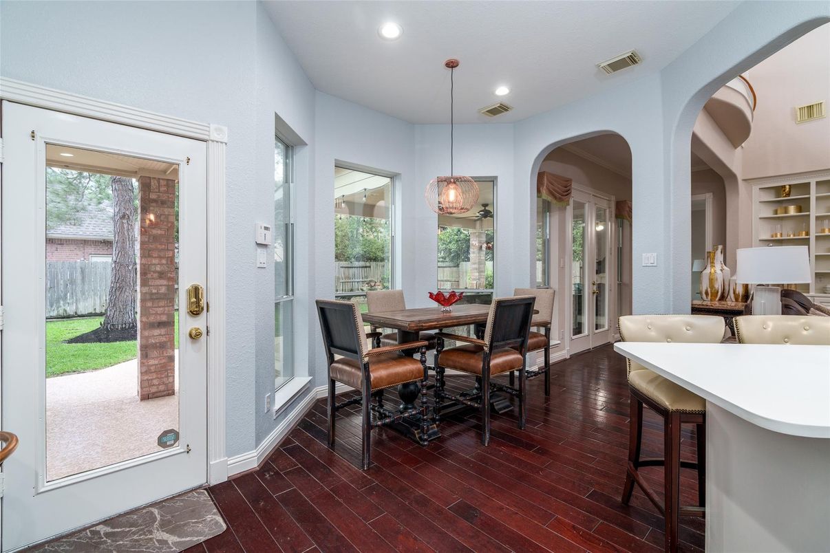 Dining room, Interior, Pendant Lights, Recessed Lighting, Wood Texture Flooring