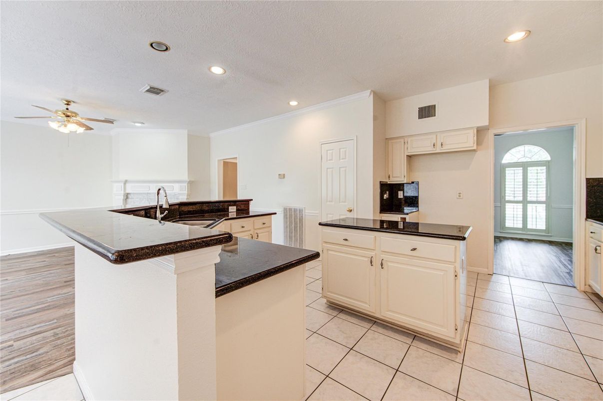 Interior, Kitchen, Recessed Lighting, Wood Texture Flooring