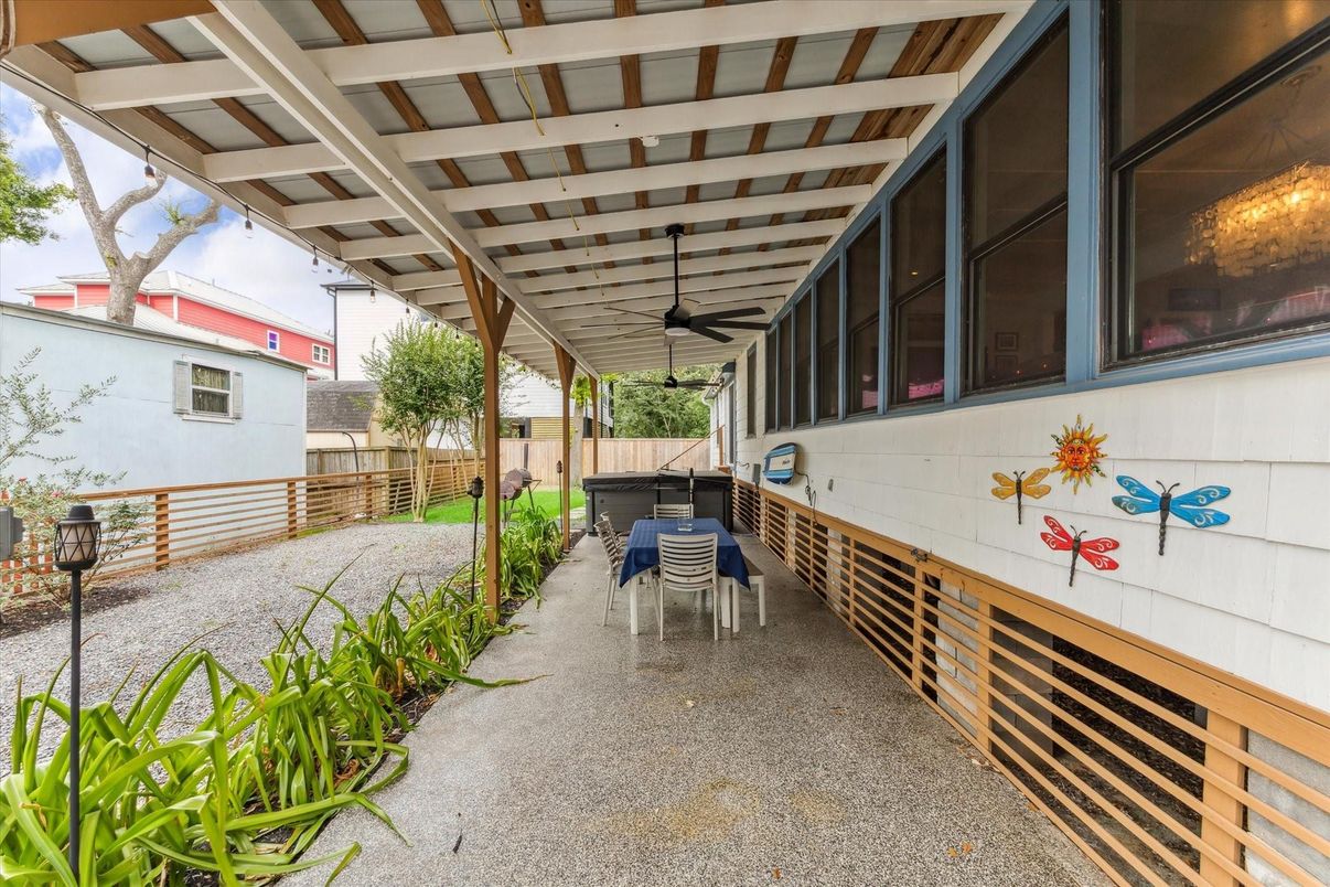 Backyard, Exterior
