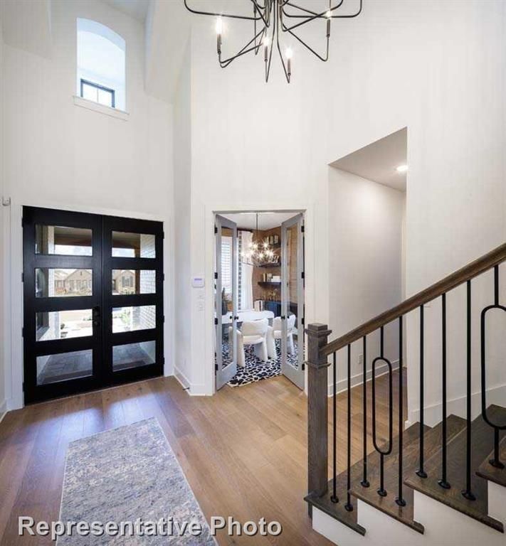 Chandelier, Dining room, Interior, Pendant Lights, Wood Texture Flooring