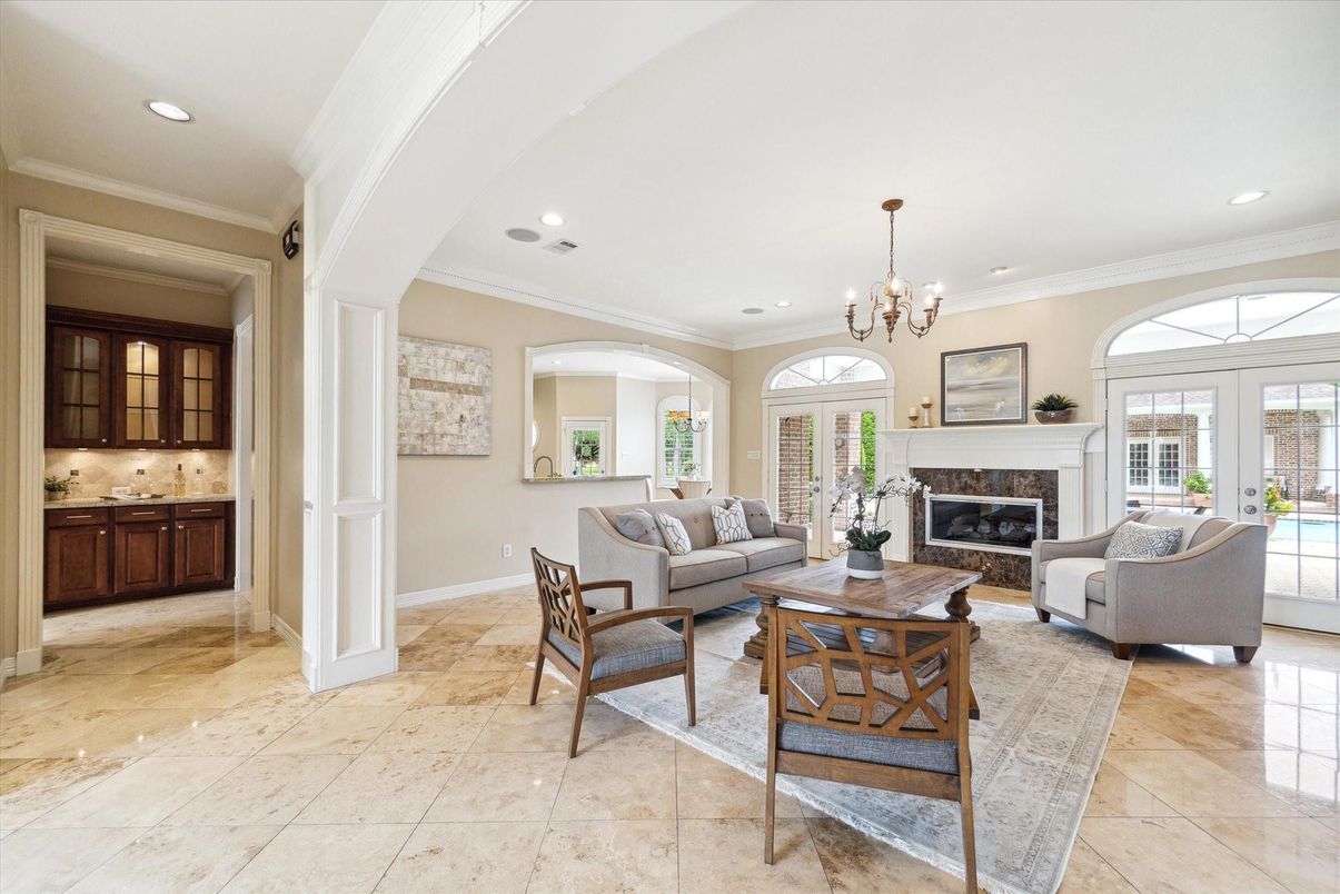 Chandelier, Fireplace, Interior, Living room, Recessed Lighting