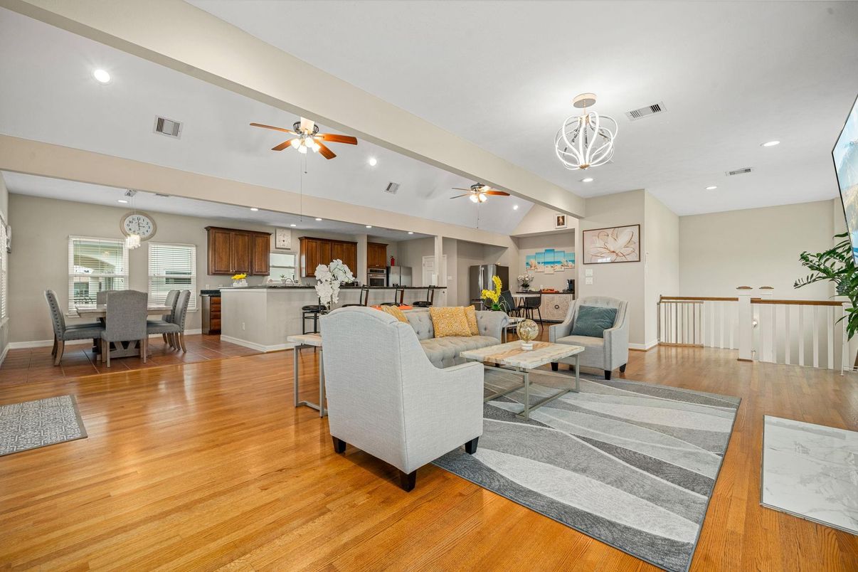 Dining room, Interior, Kitchen, Living room, Pendant Lights, Recessed Lighting, Wood Texture Flooring