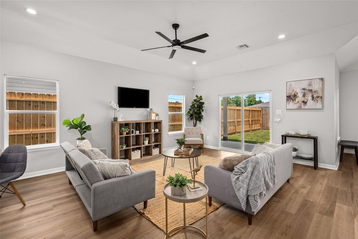 Interior, Living room, Recessed Lighting, Wood Texture Flooring