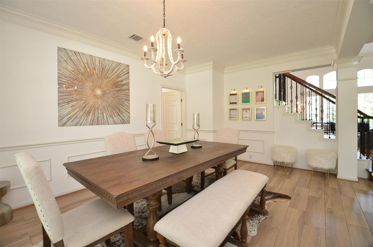 Chandelier, Dining room, Interior, Wood Texture Flooring