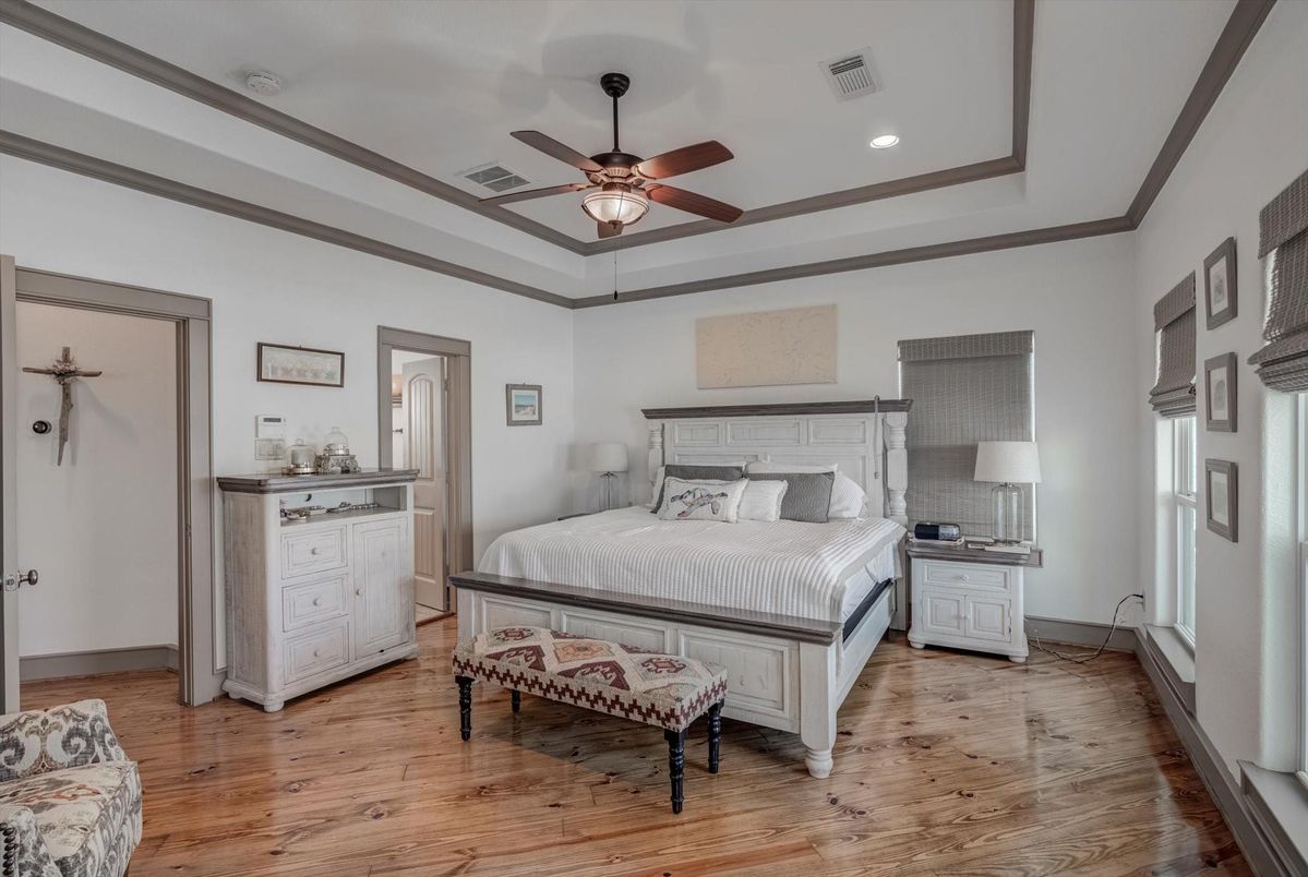 Bedroom, Interior, Recessed Lighting, Wood Texture Flooring