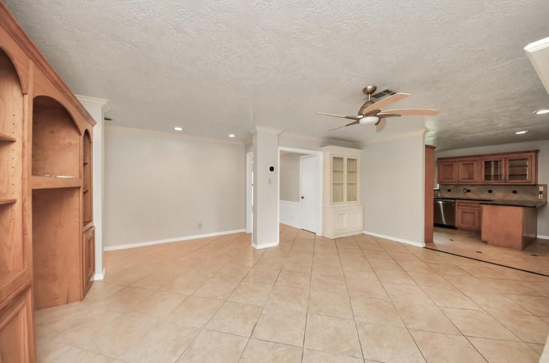 Empty room, Interior, Kitchen, Recessed Lighting