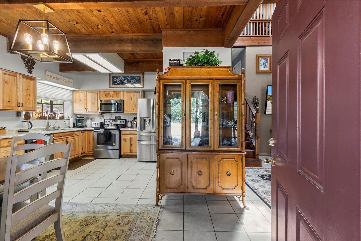 Interior, Kitchen, Stainless Steel Appliances, Wooden Beams, Wooden Ceilings