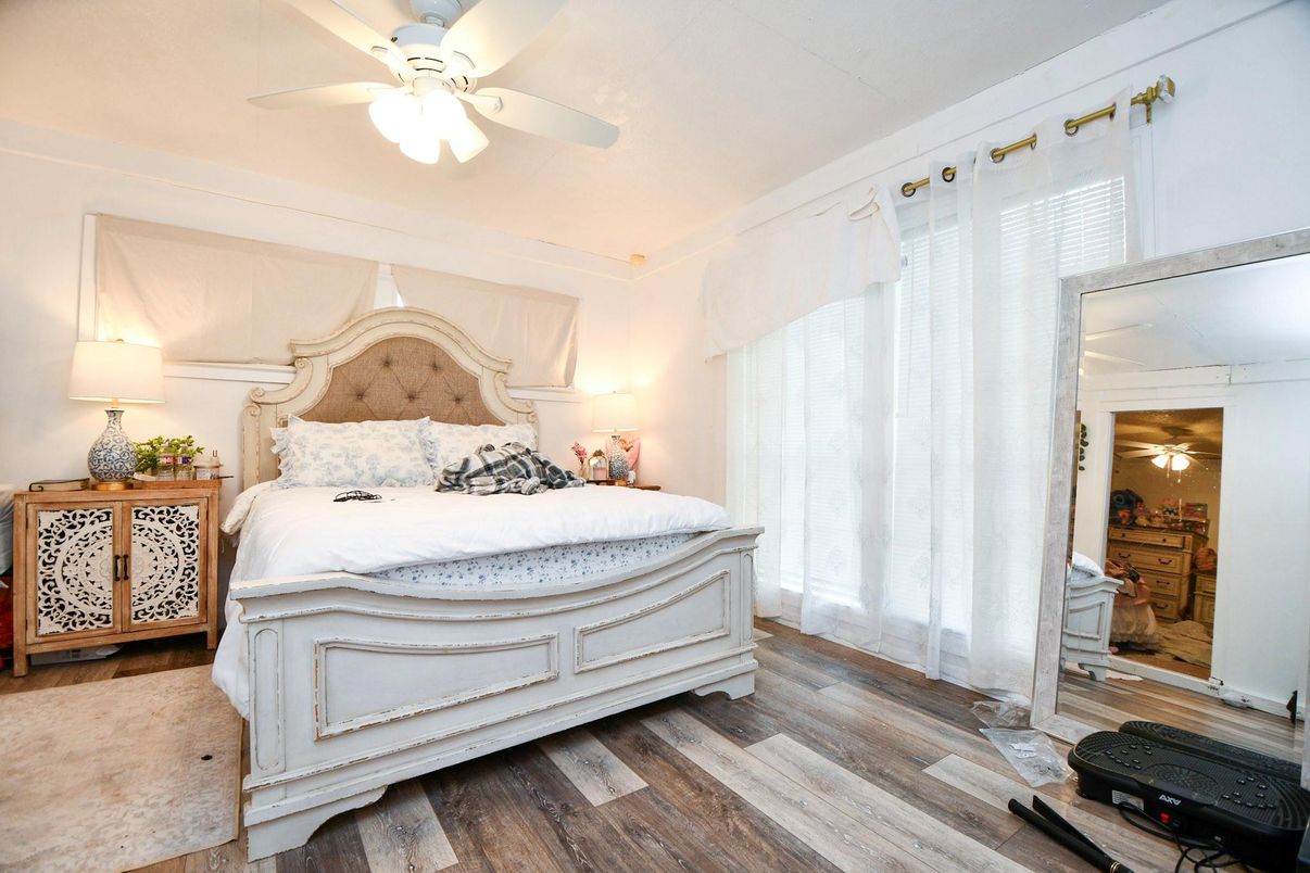 Bedroom, Interior, Wood Texture Flooring